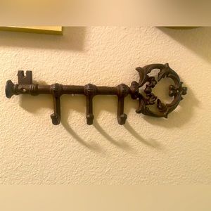 Metal key